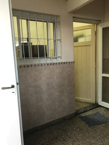 Venta De Ph Tipo Casa 3 Ambientes - Caseros Centro