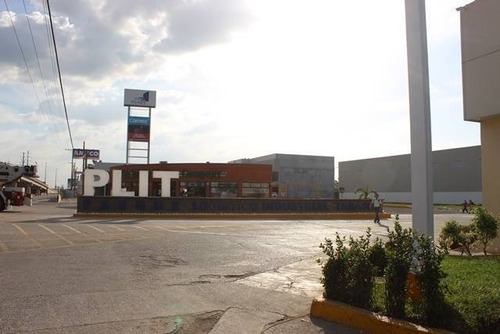 Imagen 1 de 1 de Nave Industrial En Renta