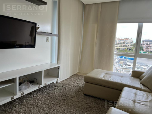 Alquiler Anual Depto 2 Amb Con Lavarropas Y Balcon Hacia La Bahia De Nordelta.