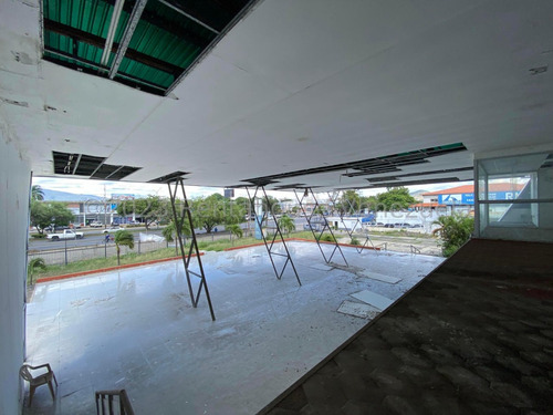 Local Comercial En Venta En Zona Industrial 2 Barquisimeto Lara,ven