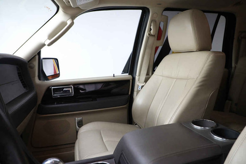 Imagen 8 de 15 de Lincoln Navigator 2015 5p Reserve L V6/3.5/t Aut 4x4