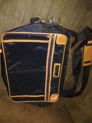 Imagen 2 de 6 de Bolso Oscar De La Renta