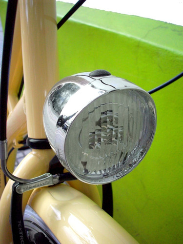 Imagen 2 de 7 de Bicicleta Rodado 28 Urbana Masa Nexus Aluminio Liviana + Luz