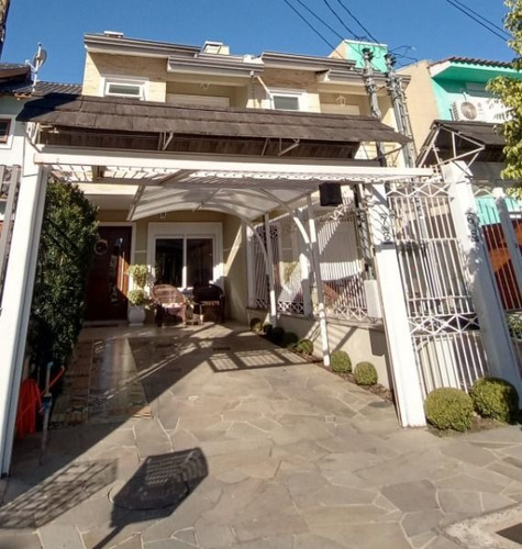 Casa Em Hípica Com 3 Dormitórios - Mi271159