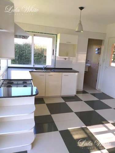 Imagen 7 de 22 de Venta - Casa En Malibú
