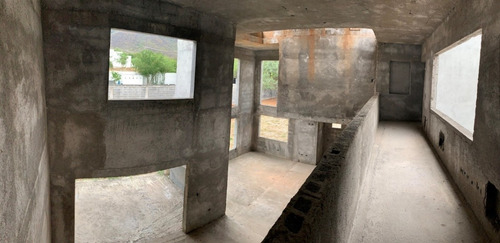 Imagen 18 de 24 de Terreno Con Casa En Obra Gris