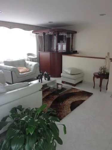 Se Vende Casa En Bosque Popular De 180 Mt2 Unifamiliar