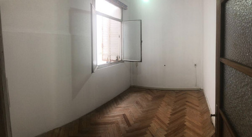 Imagen 19 de 30 de Apartamento En Venta En Montevideo. Excelente Punto! 18 De Julio Y Roxlo