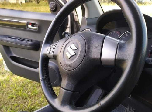 Imagen 16 de 19 de Suzuki Swift 2009 1.5 N