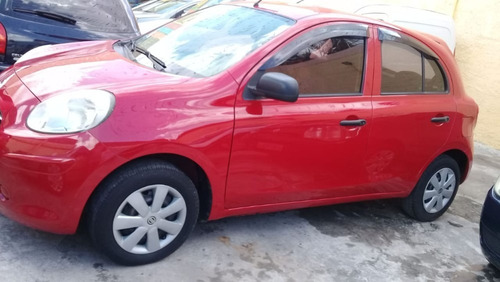Nissan March 2013 1.0 S 5p