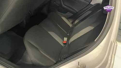 Volkswagen Polo Track 1.0 Flex 12V 5p