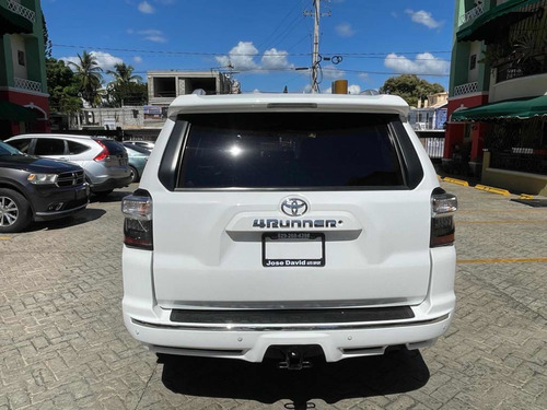 Imagen 5 de 15 de Toyota 4runner Sr5 Americana