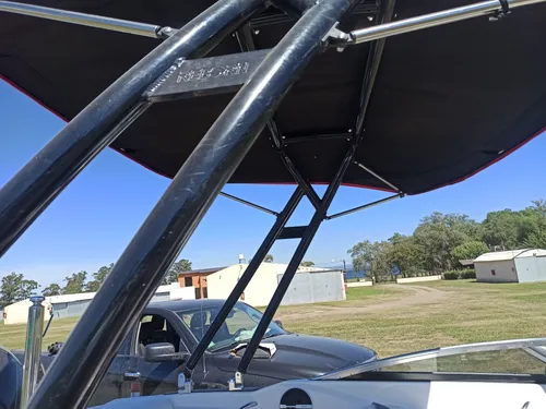 Arco Iris Eclipse 19 Motor 150 Hp 4t C/trailer