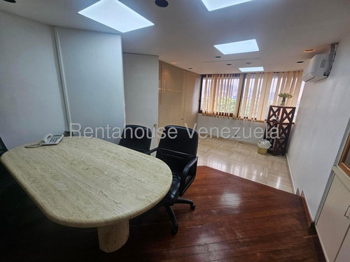 Moderna Oficina En Alquiler Chuao Mls #25-18847