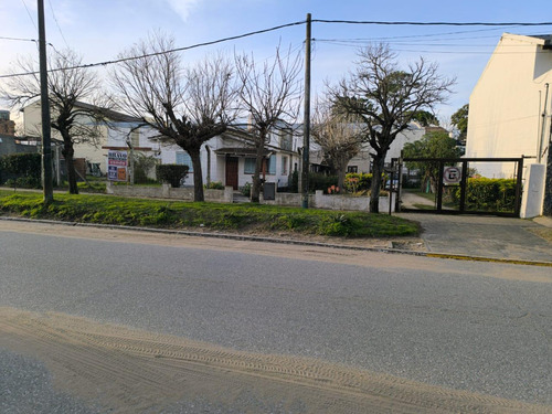 Venta Casa 4 Dormitorios Zona Centro Con Cochera