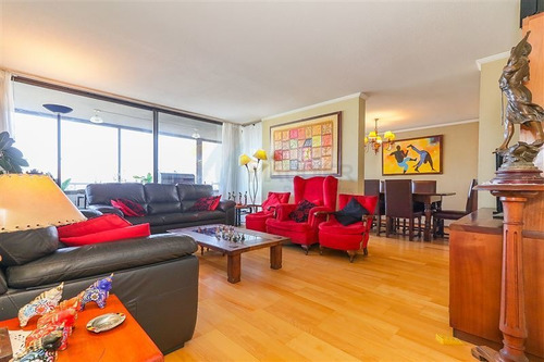 Imagen 2 de 23 de Departamento En Venta De 4 Dorm. En Providencia