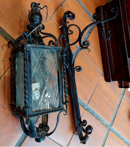 Farol Hierro Forjado Antiguo Vidrio Rombo Con Mensula