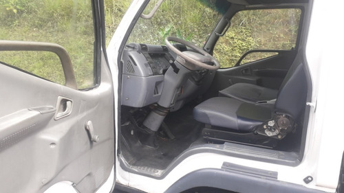 Imagen 5 de 14 de Mitsubishi Canter Fe 659t 2006