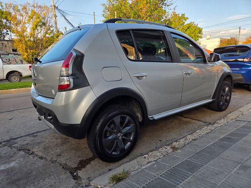 Renault Sandero Stepway 1.6 Confort 105cv