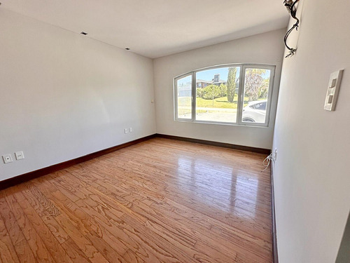 Venta Casa Barrio Cerrado 6 Dormitorios 2 Piscinas Cancha De Football Mansion Oportunidad