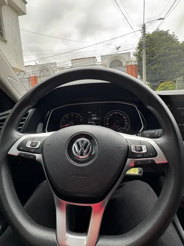 Jetta Confortline 2020