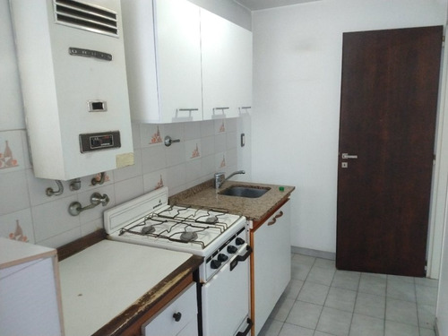Imagen 5 de 9 de Venta Departamento Apto Profesional - Morón Centro