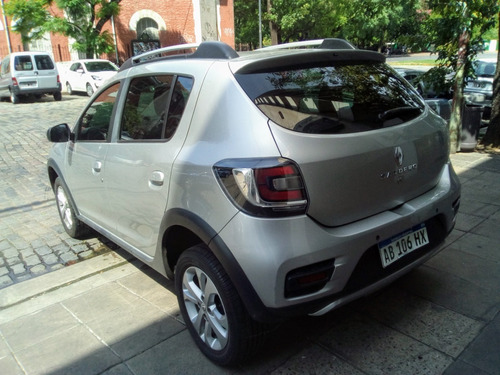 Stepway Privilege Nav En Buen Estado (cf)