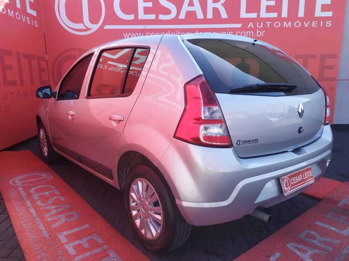 Imagem 12 de 15 de Renault Sandero 1.6 Privilege