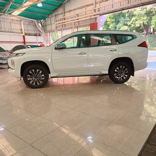 Mitsubishi Montero Sport 2023