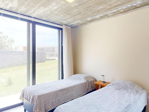 Casa En Venta Costa Esmeralda Con Pileta