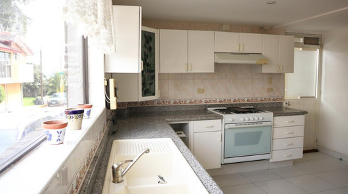 Imagen 9 de 30 de Casa En Venta En Fracc. Rincón Del Bosque