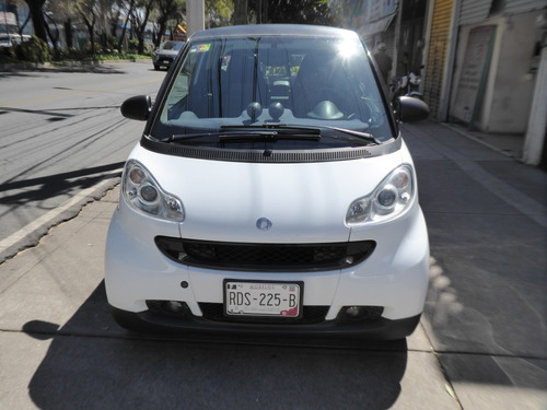 Imagen 9 de 13 de Smart Fortwo 3 Cil 2012