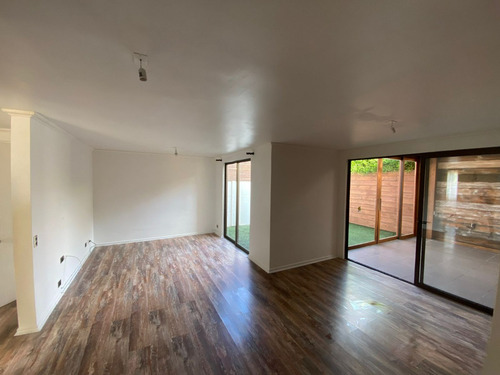 Hermosa Casa 4d, 3b En Barrio Residencial Muy Tranquilo