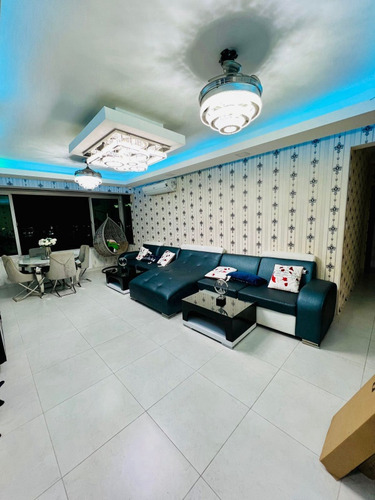 Vendo Magnífico Apartamento Piso 7 En El Ensanche Ozama