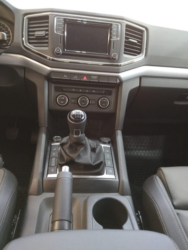 Imagen 10 de 25 de Volkswagen Amarok 2.0 Highline 4x4 Manual Mt Disponible 2023