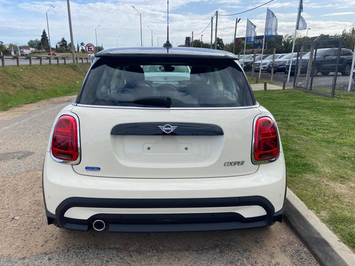 Imagen 9 de 22 de Mini Cooper Cooper Essential