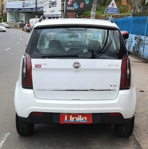 Imagem 5 de 13 de Fiat Idea 2014 1.6 16v Essence Flex 5p