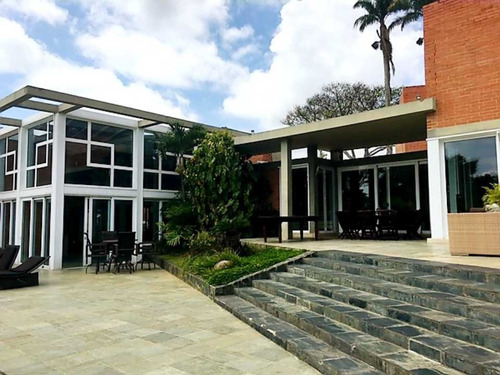 Imagen 2 de 30 de En Venta O Alquiler Casa 1000m2 11h/10b/11p La Lagunita