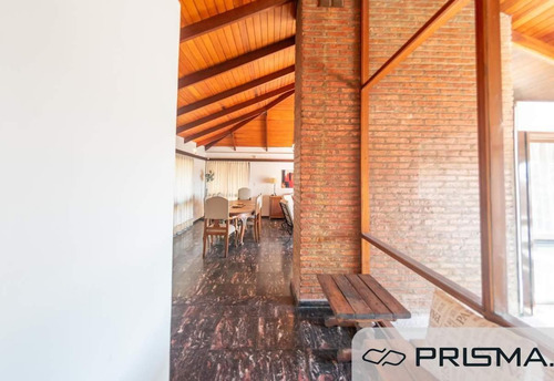 Casa - 3 Dormitorios - Carlos Paz