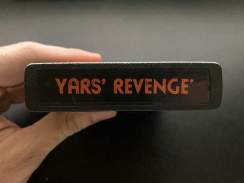 Yars' Revenge Atari 2600 Cartucho (1) (Usado)