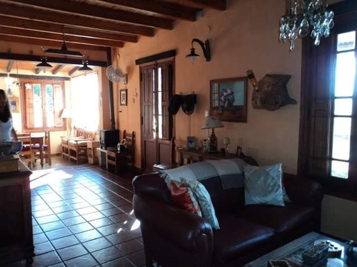 Imagen 20 de 30 de Casa De Montaña De 6 Ambientes Y 2 Baños A Orillas Del Río