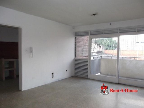 Imagen 4 de 14 de Apartamento En Venta Maracay Zona Centro Cod21-14163 Ava