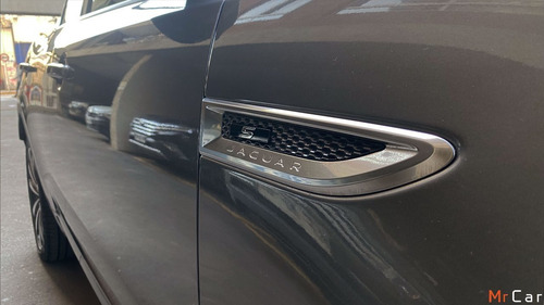 Imagen 14 de 14 de Jaguar E-pace R-dynamic 2018