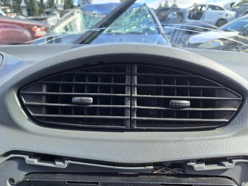 Rejilla Ventilación Central Suzuki Alto 800 2015