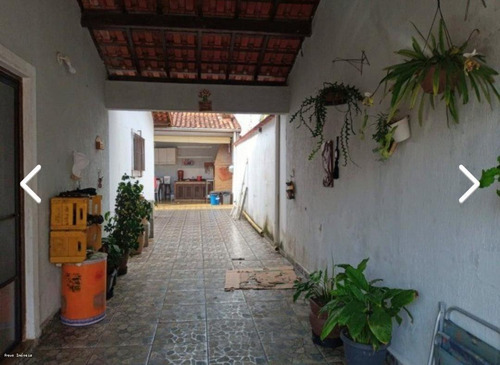 Imagem 4 de 12 de Casa Para Venda Em Itanhaém, Jardim Das Palmeiras, 3 Dormitórios, 1 Suíte, 2 Banheiros, 2 Vagas - It943_2-1241099