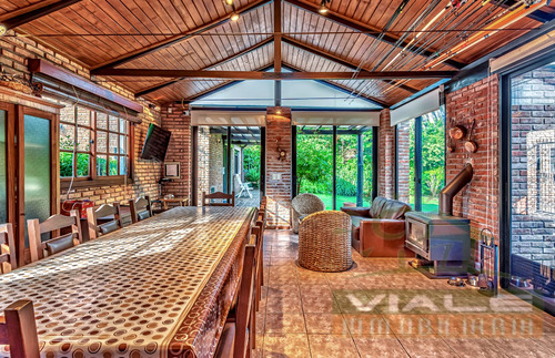 Balneario Solis , Propiedad De Calidad , 3 D + 2 B Barbacoa , Piscina Y Gran Parque. Veala!