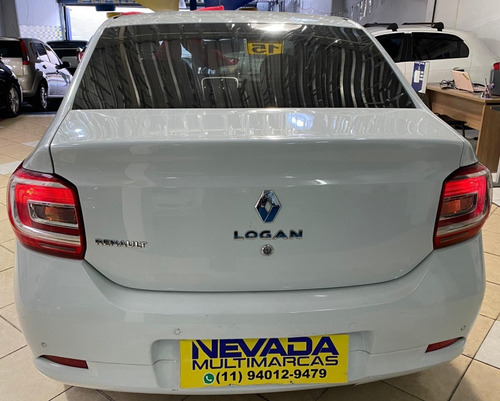 Imagem 5 de 15 de Renault Logan 2015 1.0 Flex Expression 16v Branco