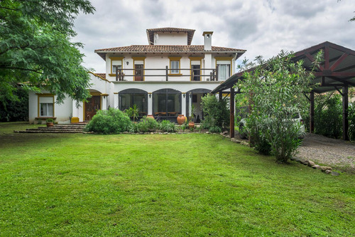 Casa En  Venta Club De Campo El Tipal