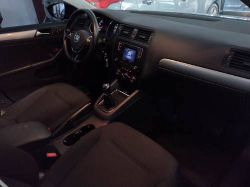 Volkswagen Vento 2.0 Advance Summer Package 2017 Guerra Auto