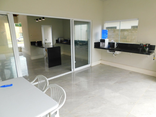 Casa Nova À Venda Em Condomínio Fechado De Peruíbe - Litoral